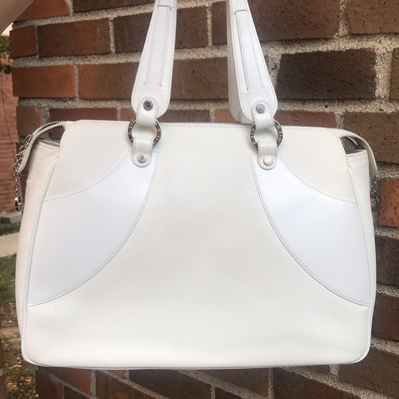 SOLD BVLGARI Bulgari Purse Shoulder Bag Tote Satchel 🤍 - Picture 4 of 16